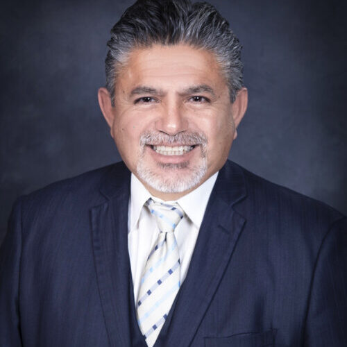 Julio Gomez, Broker