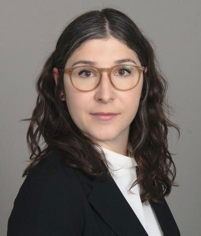 Caitlin Davis, Edward Jones