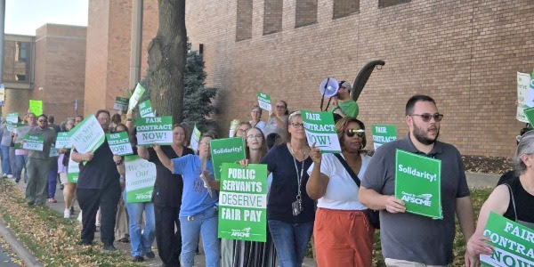 AFSCME members march for a fair contract at Southern Illinois University School of Medicine.
