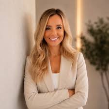 Frontline Team | Bella Realty Group